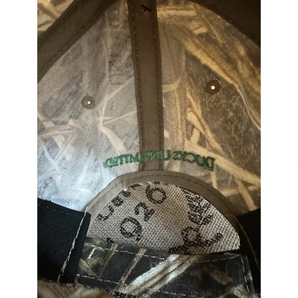 Ducks Unlimited Camouflage OSFA Hat w Patch Camo Trucker Hunting Outdoor Cap NWT